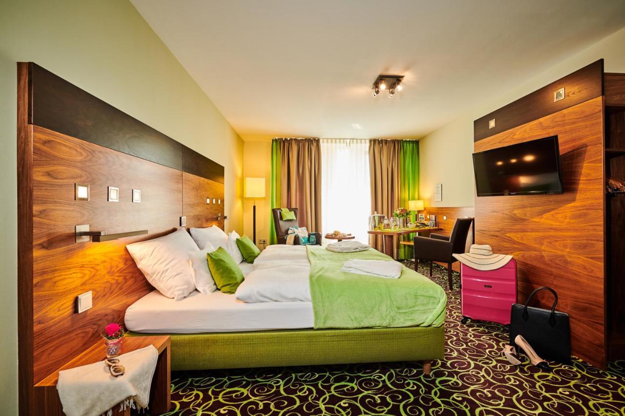 Ama Hotel 3*